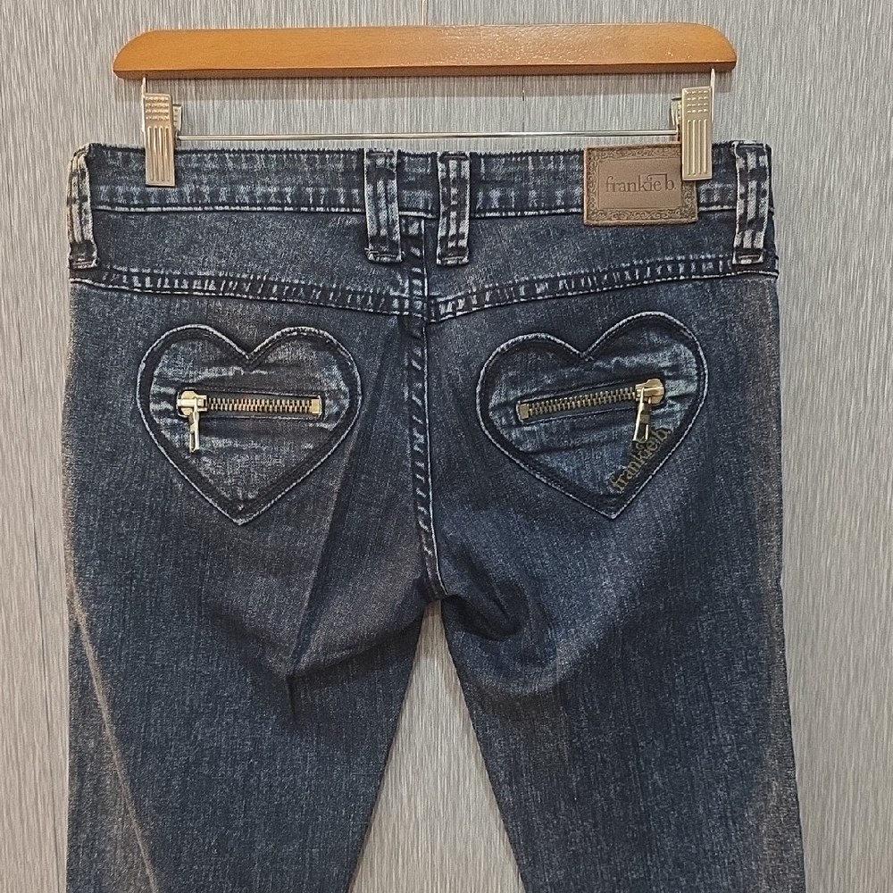 Frankie B. Dark Blue Heart Pocket Jeans - Y2K - Women’s Size 26